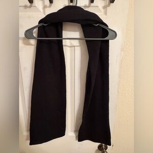Old Navy Black Knit Scarf